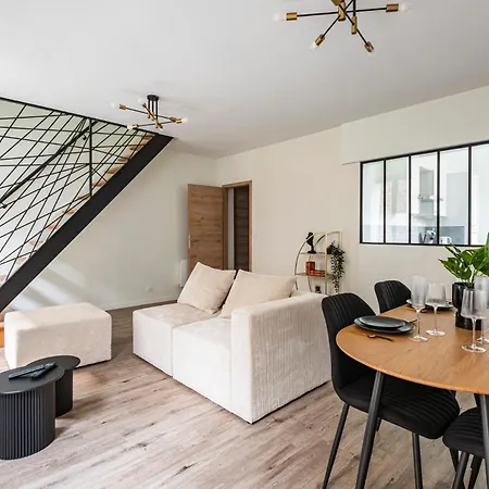 L'etape - Center - Cathedral *