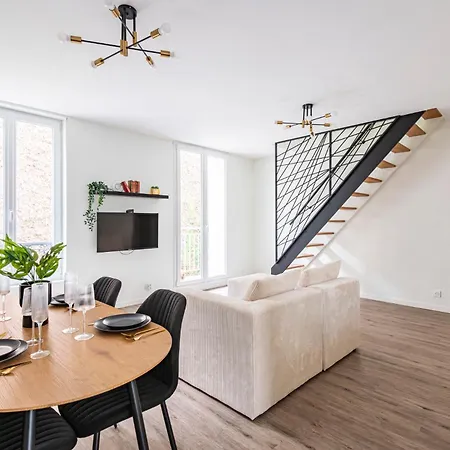 L'etape - Center - Cathedral