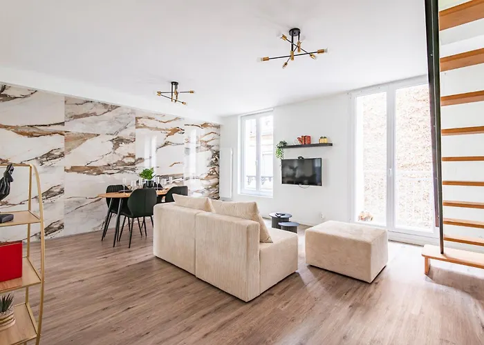 L'etape - Center - Cathedral * Reims