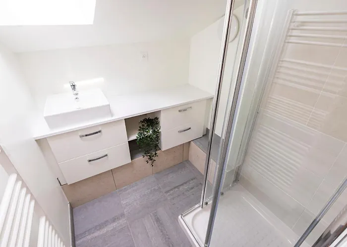 L'etape - Center - Cathedral Reims