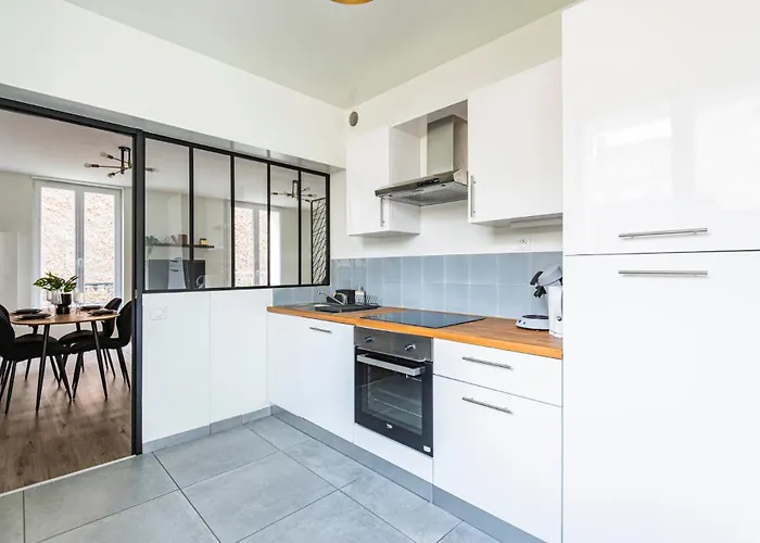 L'etape - Center - Cathedral Reims